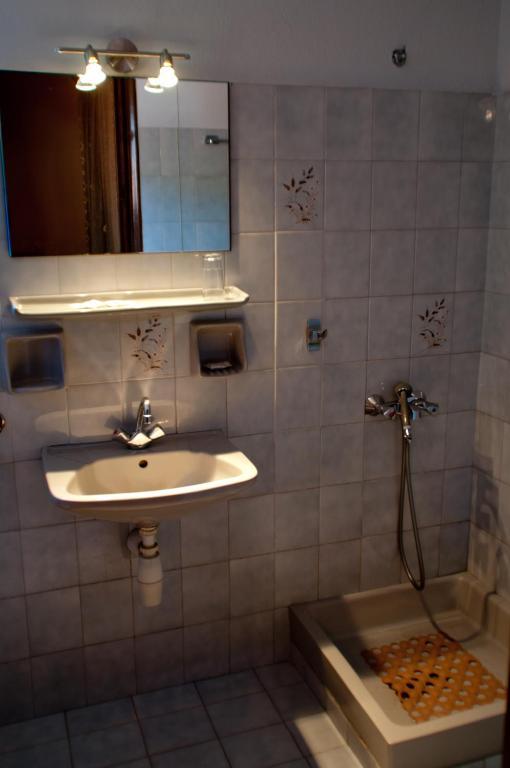 זגורה Christofer'S Rooms חדר תמונה